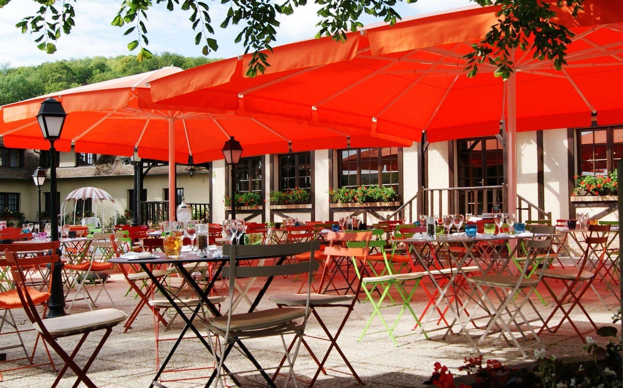 Saint-Pierre-la-Garenne Les Canisses מראה חיצוני תמונה